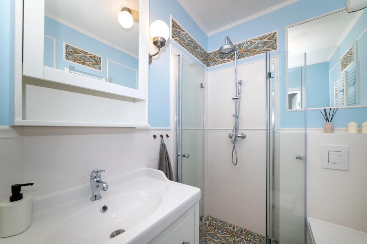 Heaven Apartment In The Old Town With Private Parking Gdańsk Exteriör bild